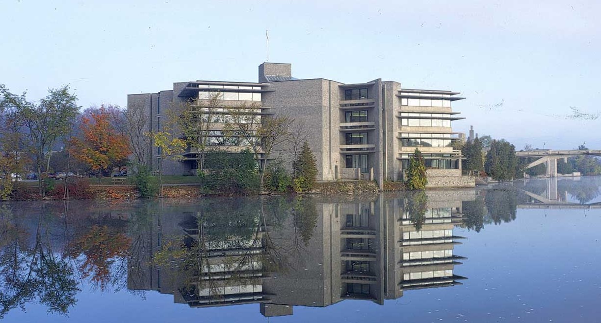 An image of Bata Library